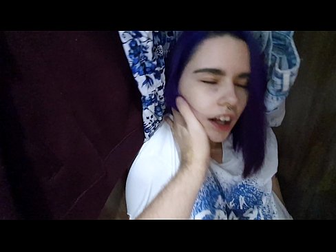 ❤️ Lorg mi mo sis anns a’ chlòsaid agus chuidich i cum ❤ Porno fb aig gd.porn-mz-com.ru ❌❤